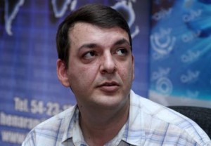 Армения должна быть сплоченной в преддверии 100-летия Геноцида армян, сказал в эфире радио «Sputnik-Армения» эксперт по информационной безопасности Тигран Кочарян.