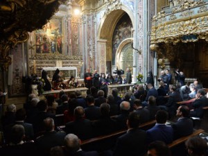 В церкви Св. Григория Просветителя в Неаполе освятили хачкар, посвященный 100-й годовщине Геноцида армян