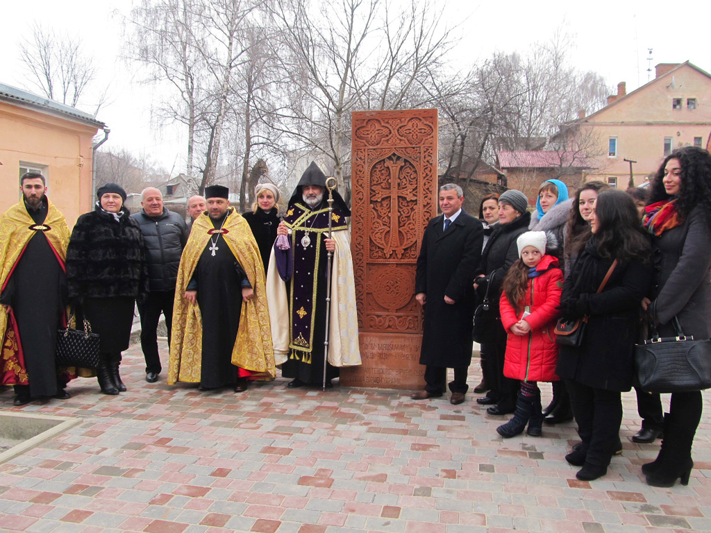 В Хмельницком открыли хачкар, посвященный Геноциду армян